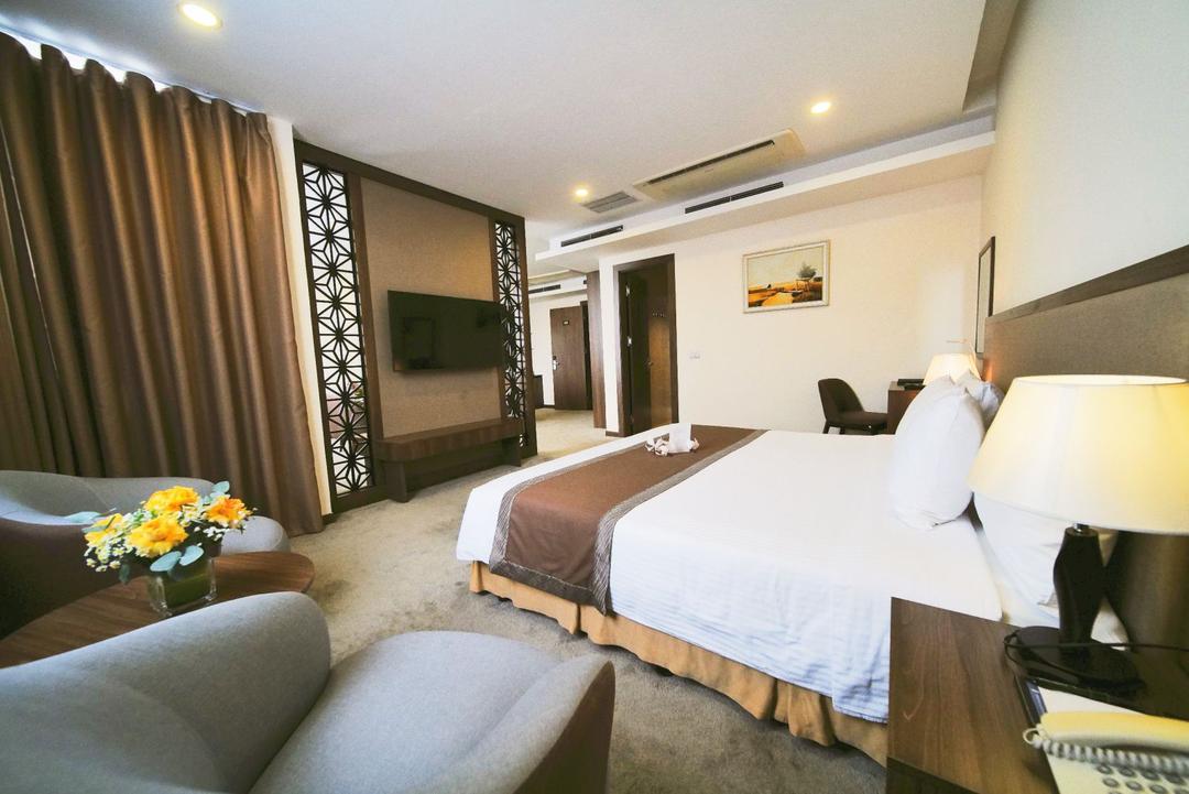 Executive Suite