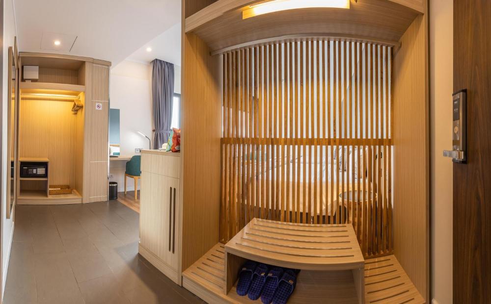 Superior Family Room