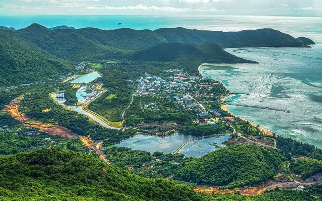 Tour Côn Đảo Huyền Thoại Vùng Đất Tươi Đẹp - Dấu Ấn Lịch Sử